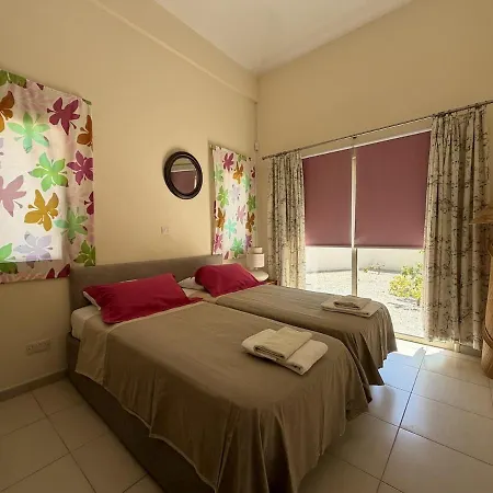 Eden Escape, Your Private Paradise Villa *